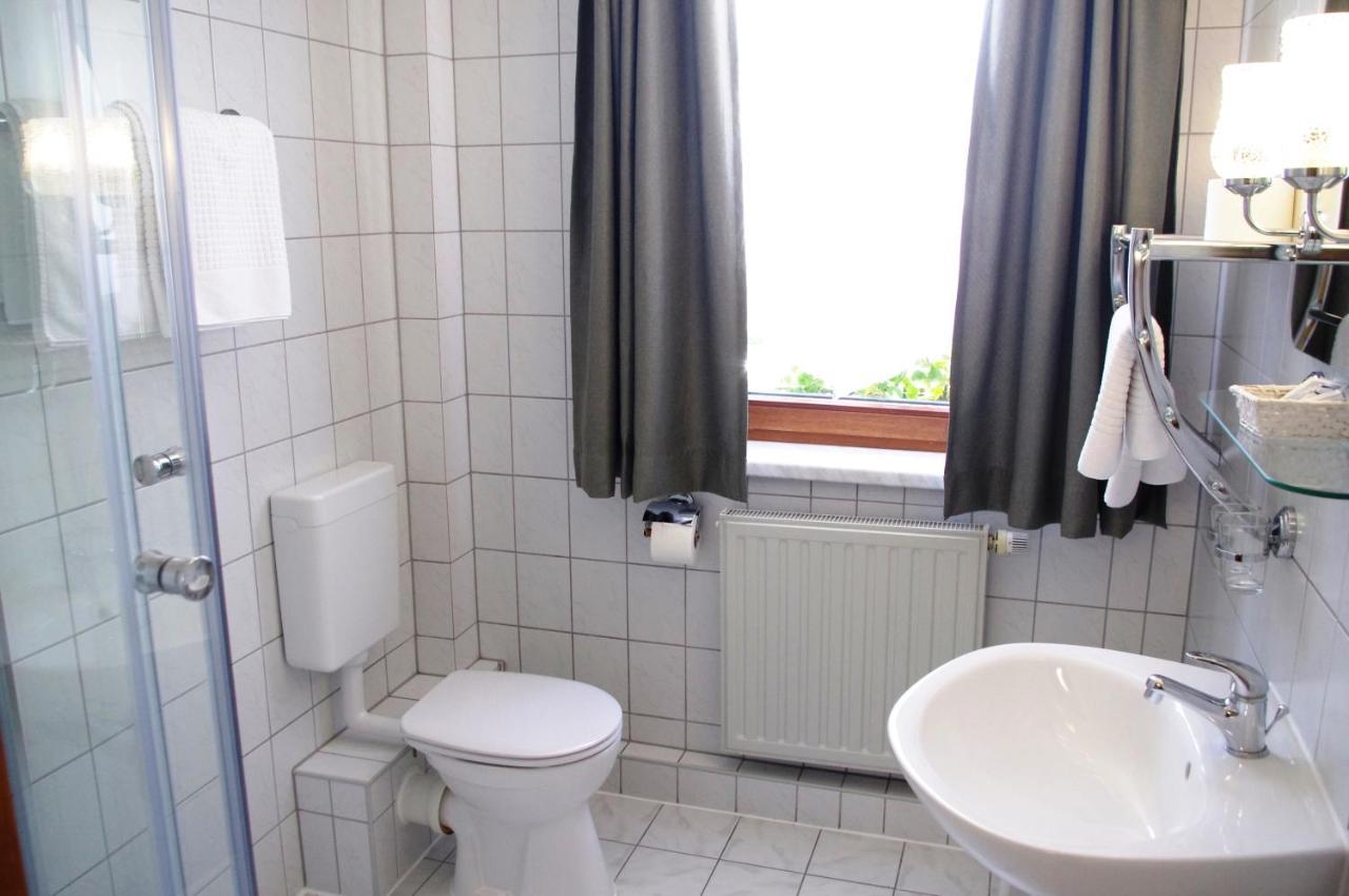 Hotel Gasthof Zum Walfisch Klingenthal Ngoại thất bức ảnh